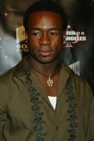 Victor Togunde dans le rôle de Soda Pop