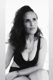 Jessica Agostini as Agostini