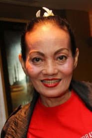 Titi Qadarsih في دور Ibu Corry