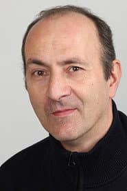 Bernard Allaire في دور Bernard Allaire