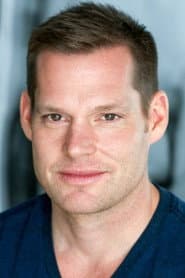 Will Koberg dans le rôle de Agent Thomas