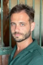 Luís Lourenço dans le rôle de Gabriel