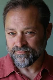 Paul Rider dans le rôle de Escalus