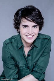 Anne-Laure Gruet as The customs officer