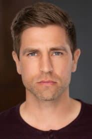 Trevor Leyenhorst dans le rôle de Ryan