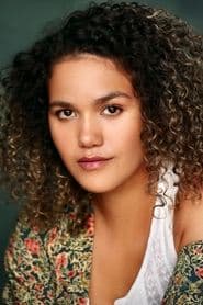 Emma McDonald dans le rôle de Areej