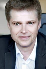 Réal Bossé as Alain
