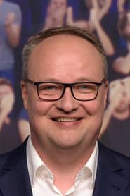 Oliver Welke في دور Dr. Brinkman