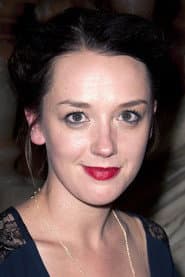 Jessica Ransom في دور Bridesmaid Bertie