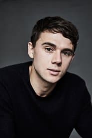 Calam Lynch dans le rôle de Stephen Tennant