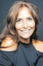 Mònica Pérez في دور Vicky
