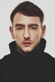 Jeremy Gladen dans le rôle de Tommy Braun