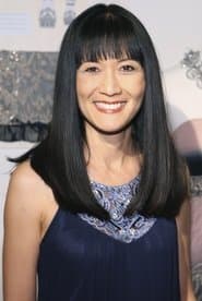 Suzanne Whang في دور Dr. Wong