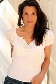 Jennifer Carta dans le rôle de Work Study