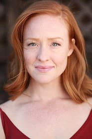 Cassie Ray في دور Amanda