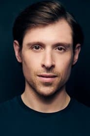 Garrett Black dans le rôle de Paul Weeks