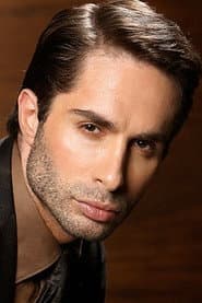 Michael Lucas في دور Alexi Popov