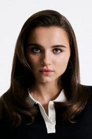 Madeleine McGraw في دور Gwen Blake