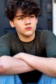 Hunter Perham في دور Caleb