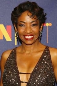 Adriane Lenox dans le rôle de Rina