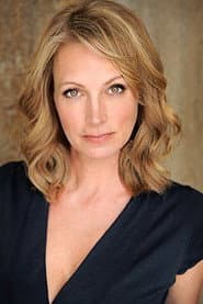 Mim Drew as Braxton