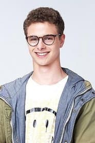 Jakub Zdrójkowski في دور Gabryś, syn Krzysia i Magdy