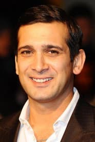 Jimi Mistry dans le rôle de Councillor