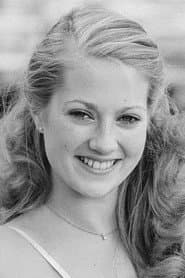 Tracey Childs في دور Rita Macmillan