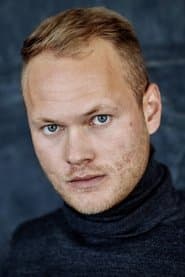 Maximilian Beck dans le rôle de Schwarzer