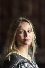Vannina Santoni as Franquista