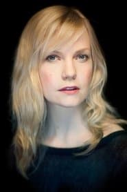Laura Harris في دور Selene (voice)