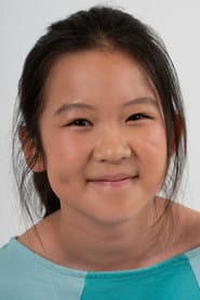 Maeve Seto في دور Leandra