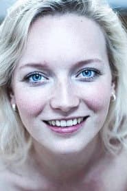 Zinnini Elkington as Kirsten Siggaard