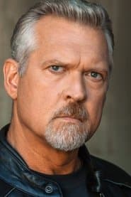 Ed Corbin في دور Bear Man