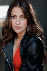 Anastasia Kasimos في دور Lea Breton