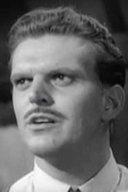 Peter Miller dans le rôle de Crewman Moran