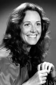 Kathleen Miller dans le rôle de Dorothy Stephens