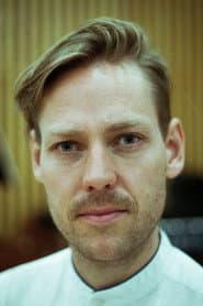 Robert Ames dans le rôle de Self - Conductor
