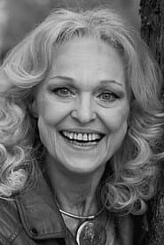 Sidsel Ryen في دور Sersjant-Petra