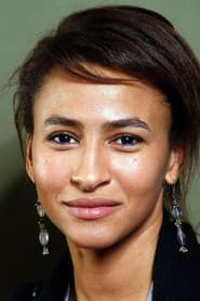 Léonie Simaga dans le rôle de Yuki
