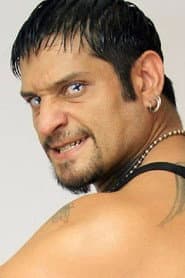 Octavio López Arreola dans le rôle de Cibernetico