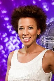 Arabella Kiesbauer dans le rôle de Conferenciere