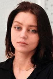 Nastya Golubeva Carax as Corinne Luchaire