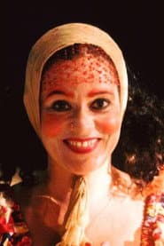 Lívia Falcão dans le rôle de Francisquinha