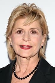 Concetta Tomei في دور Janet Crisp