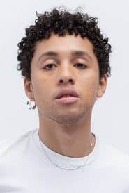Jaboukie Young-White في دور Assistant Alex