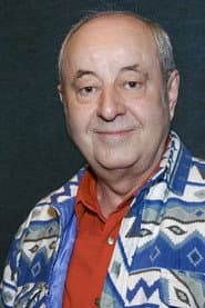 Tibor Kristóf as Héja (voice)