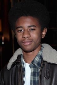 Marcus Carl Franklin في دور Woody / Chaplin Boy