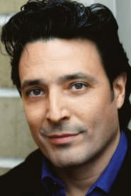 David Valcin في دور Justin