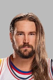 Chris Spradlin dans le rôle de Himself / "Chris Hero"